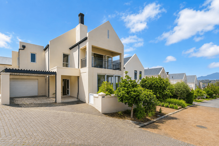 Main property image