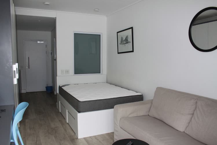 Main property image