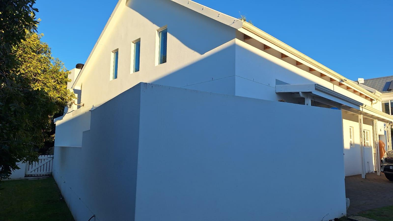 Image 4 of 6