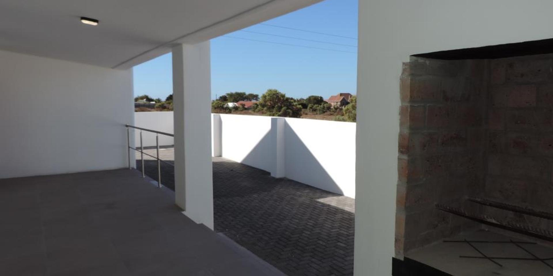 Image 5 of 6