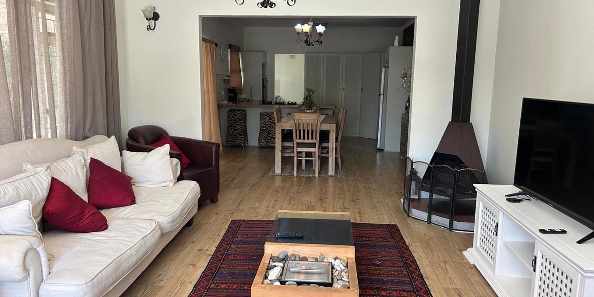 Image 2 of 6