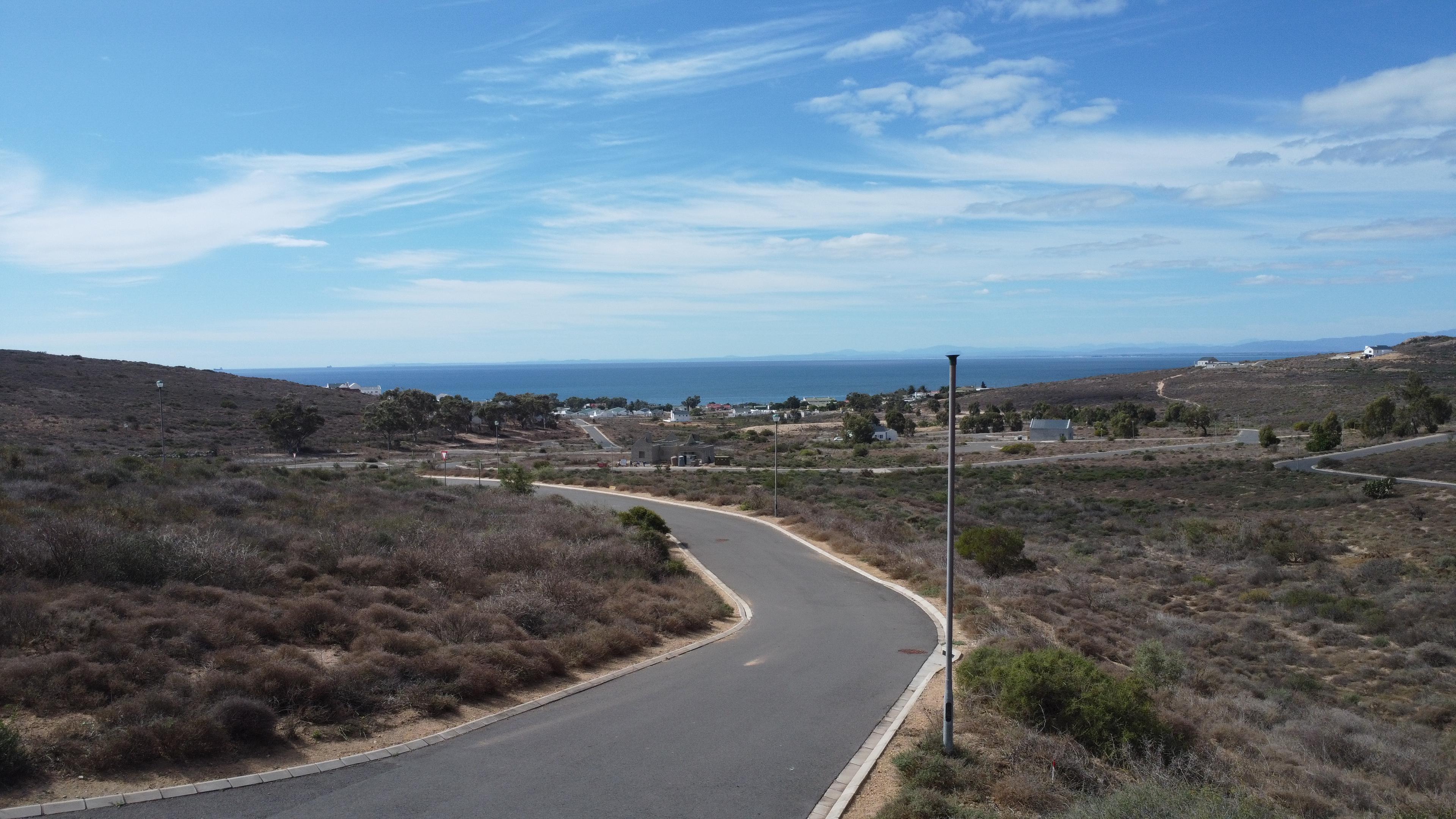 Image 4 of 6