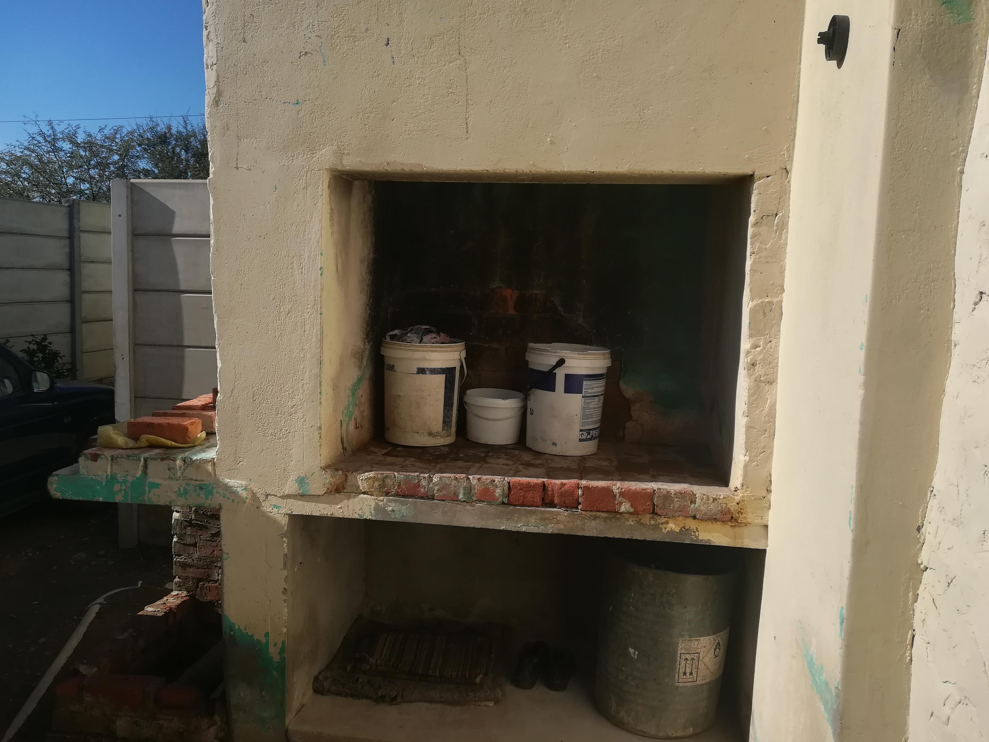 Image 5 of 6