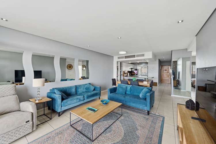 Main property image