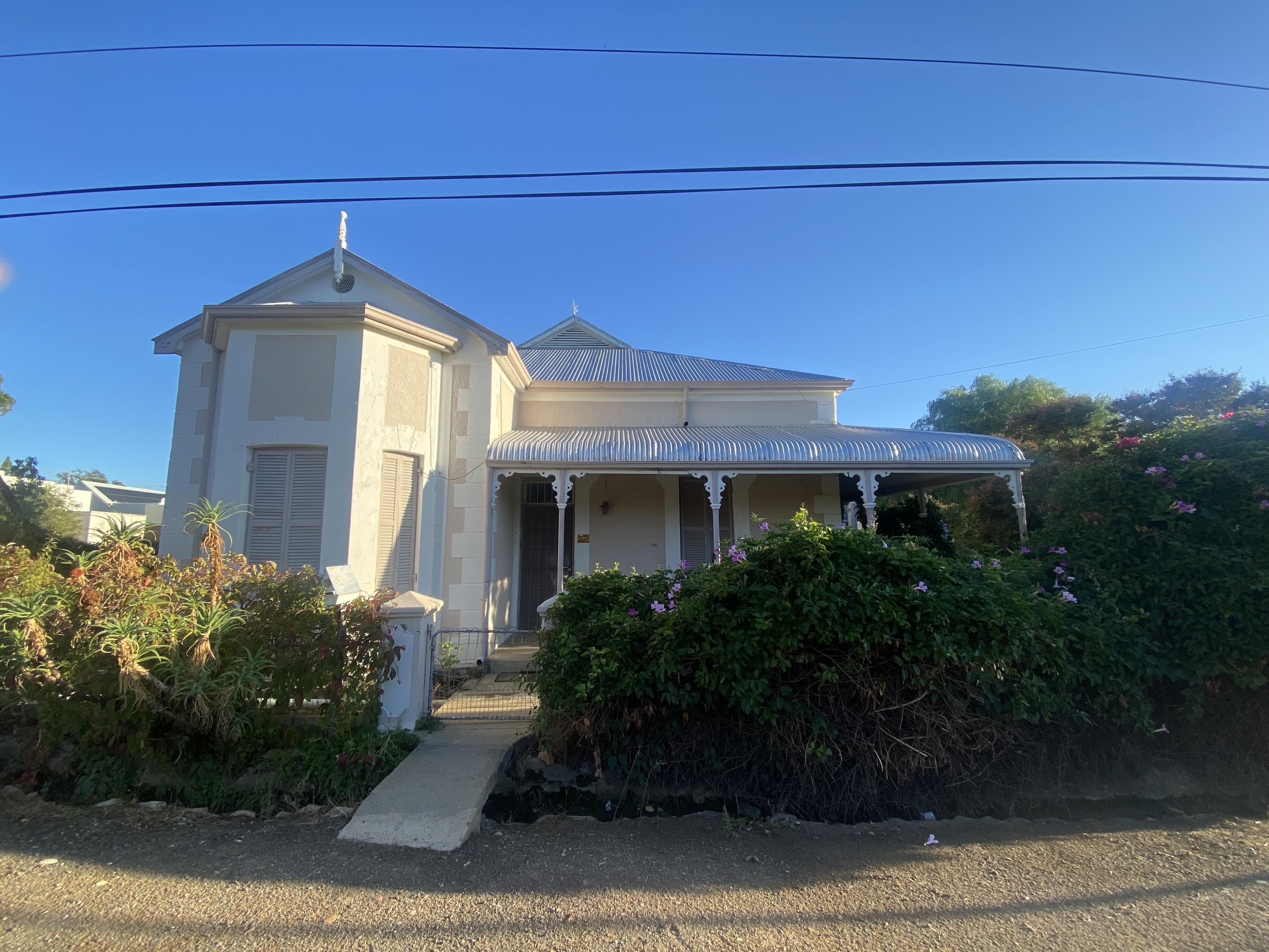 Image 5 of 6