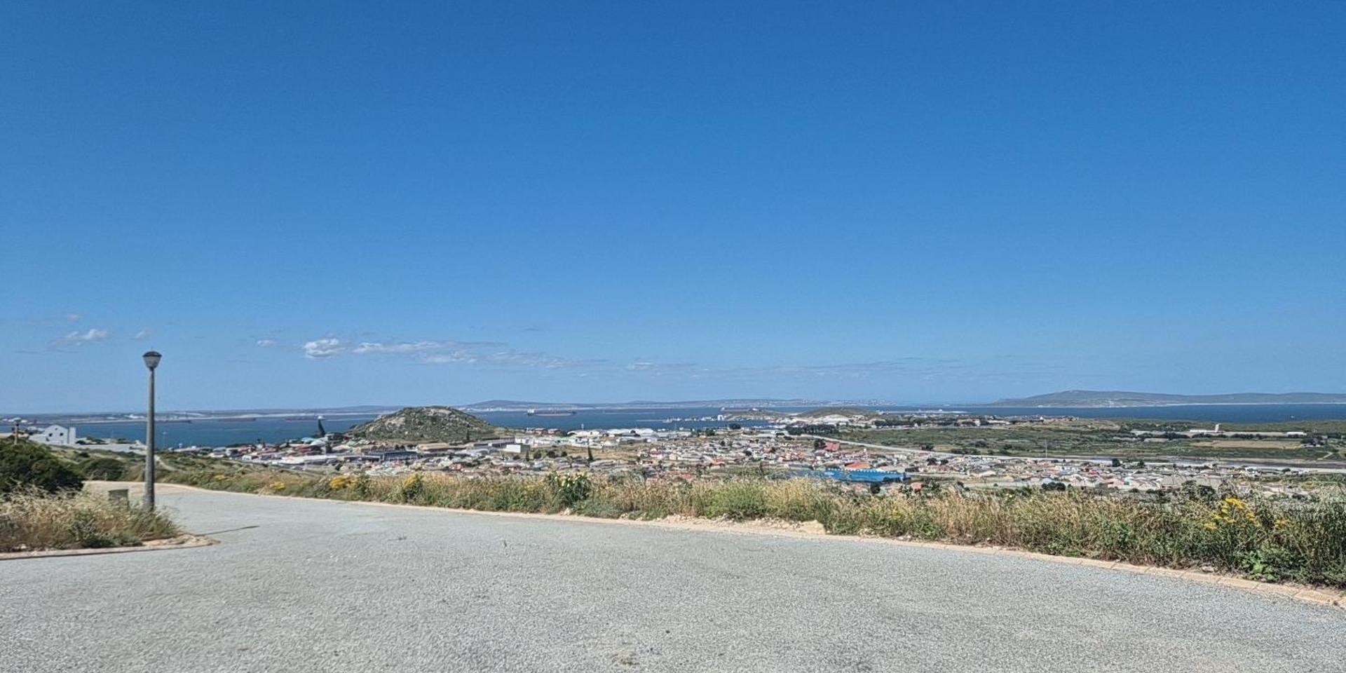 Image 3 of 6