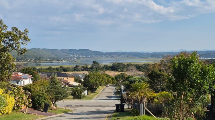 Main property image