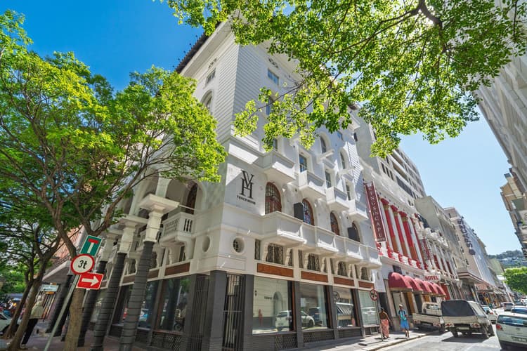Main property image