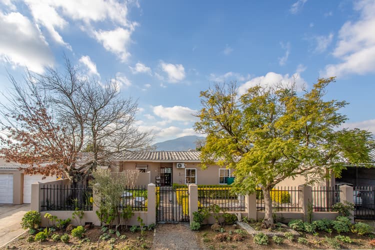 Main property image