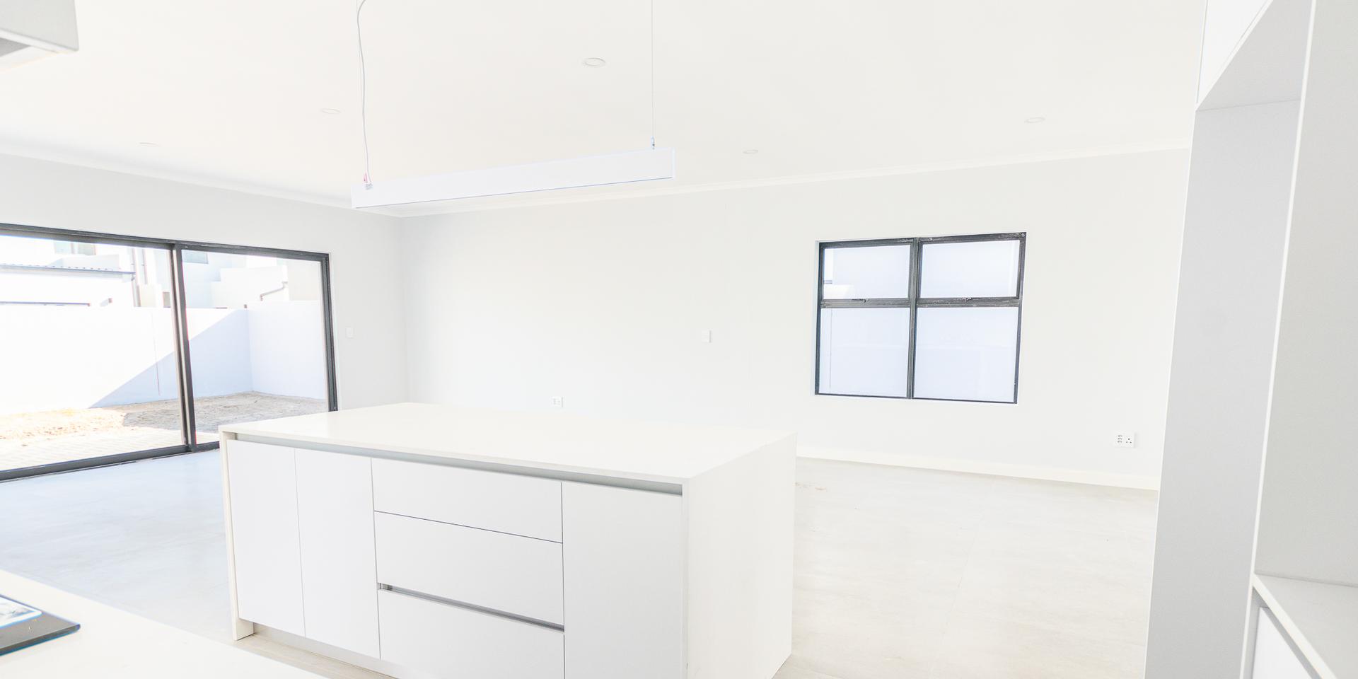 Image 5 of 6