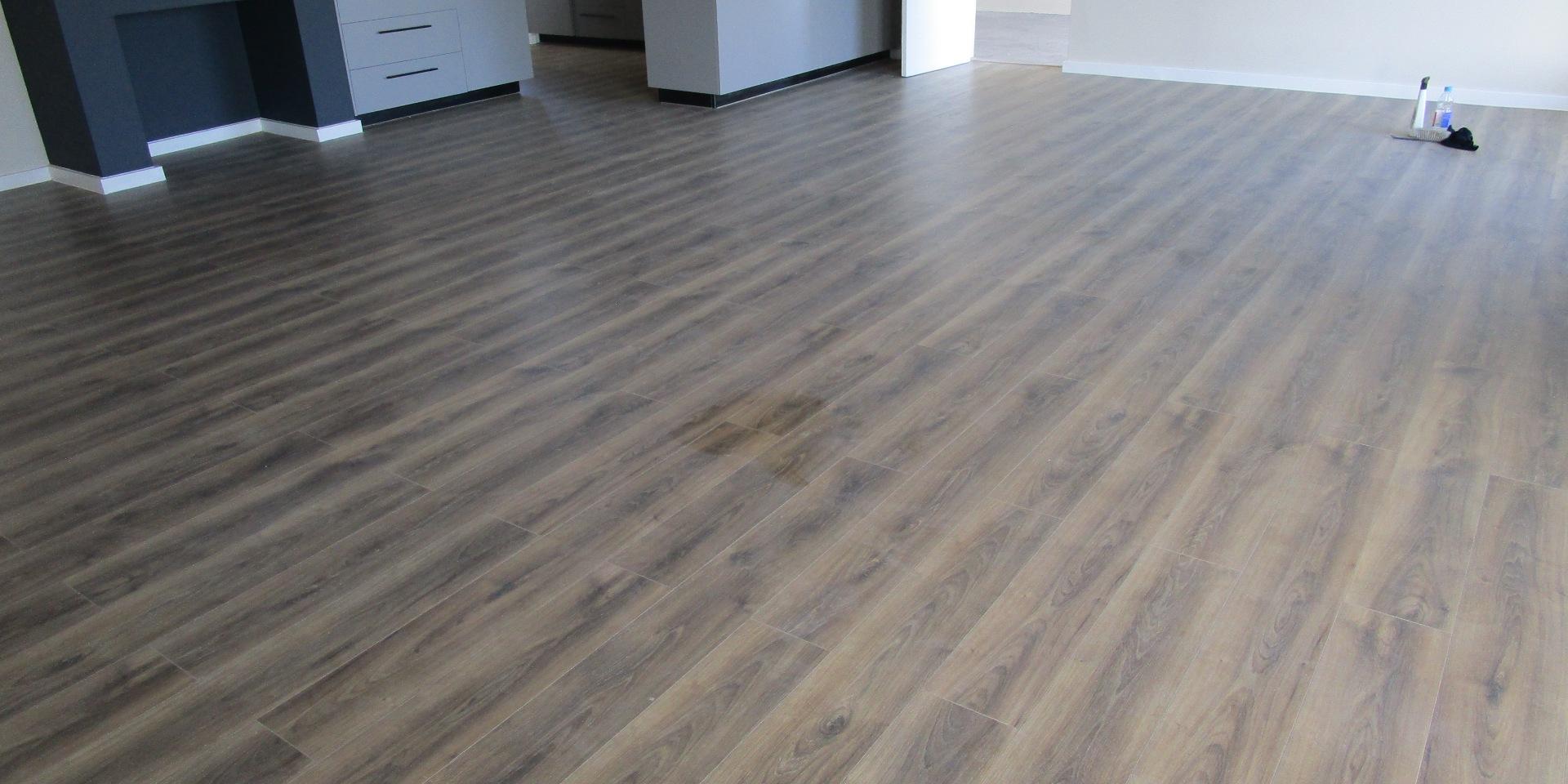 Image 4 of 6