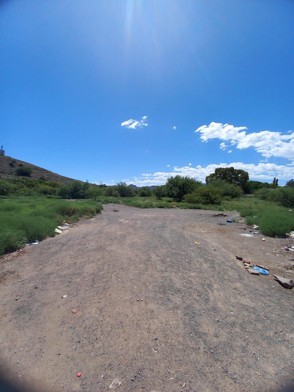 Image 4 of 6