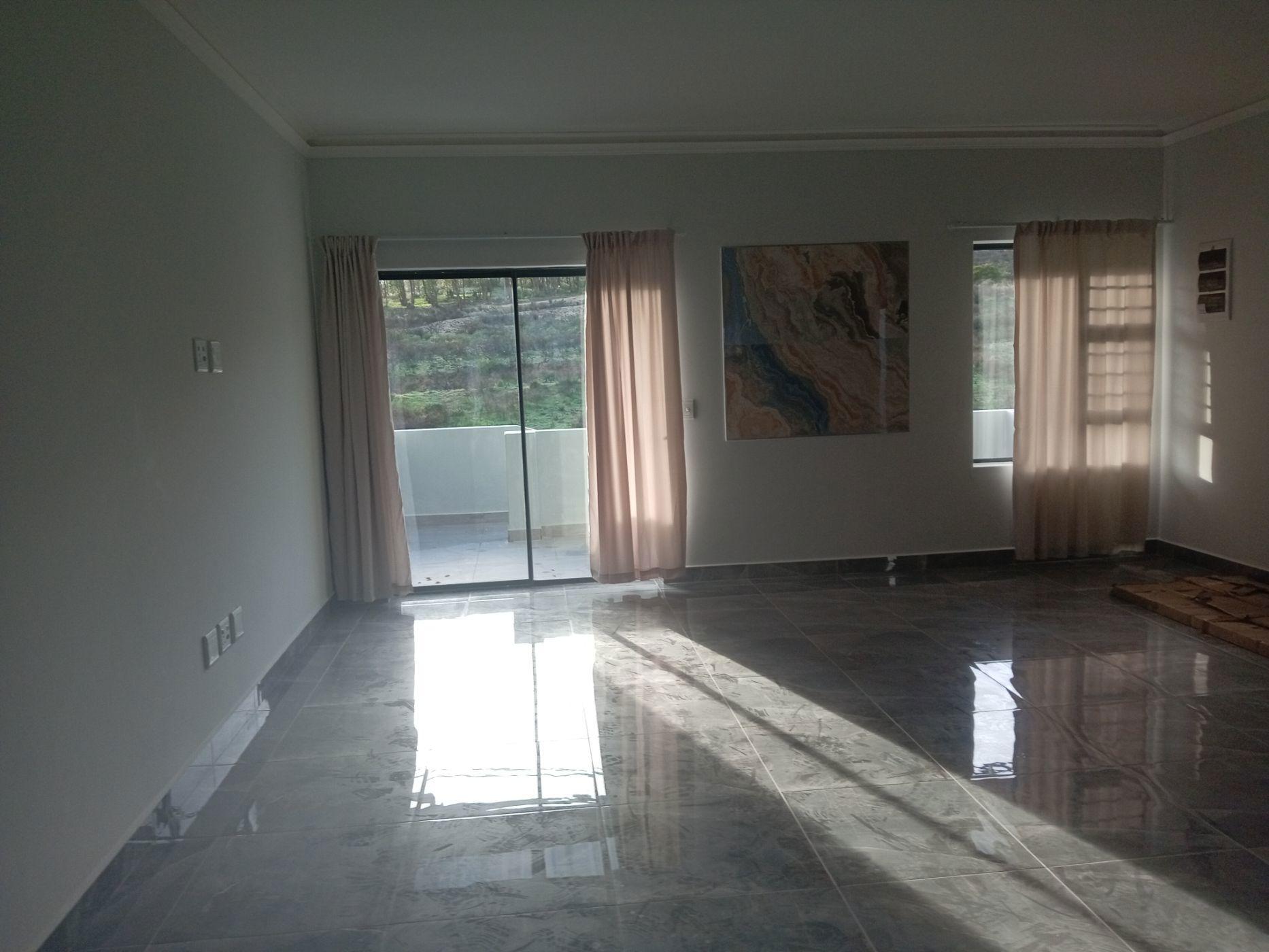 Image 2 of 6