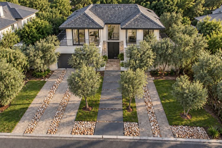 Main property image