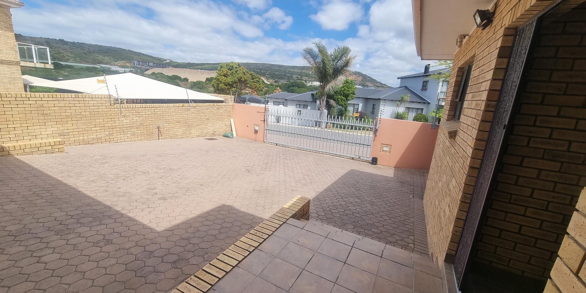 Image 5 of 6