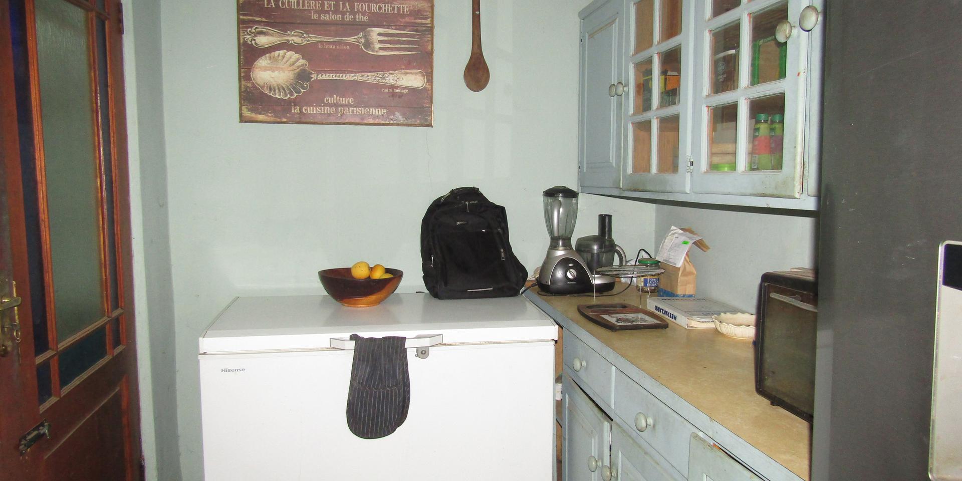 Image 5 of 6