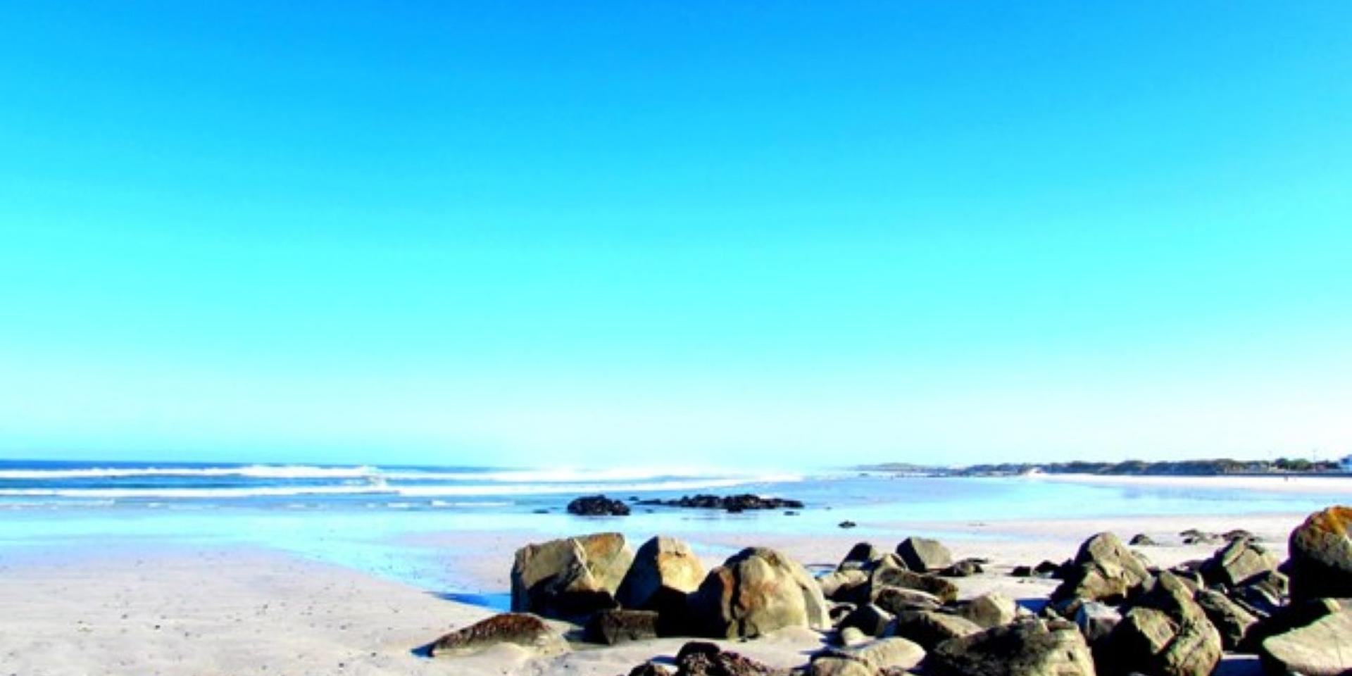 Image 4 of 6