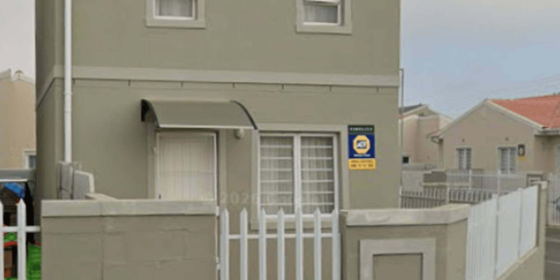 Image 1 of 6