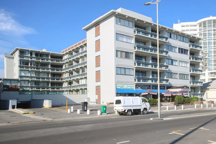 Main property image