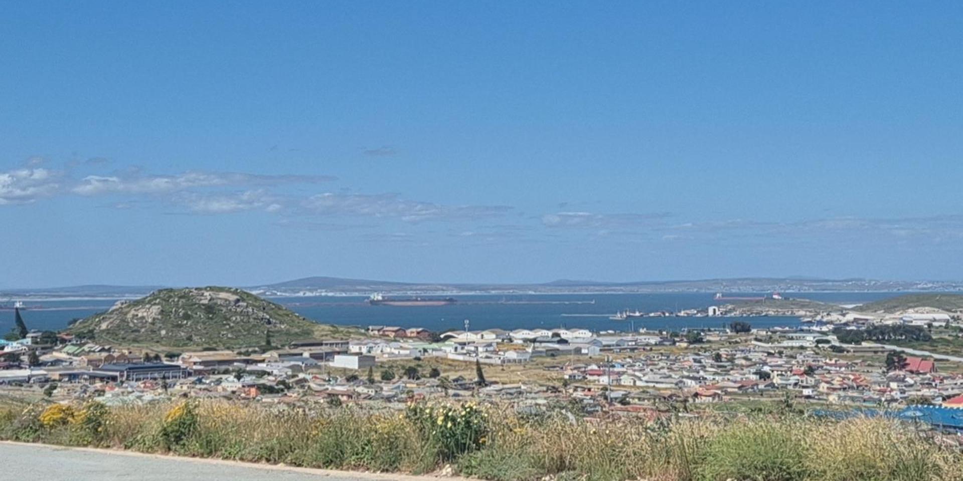 Image 4 of 6