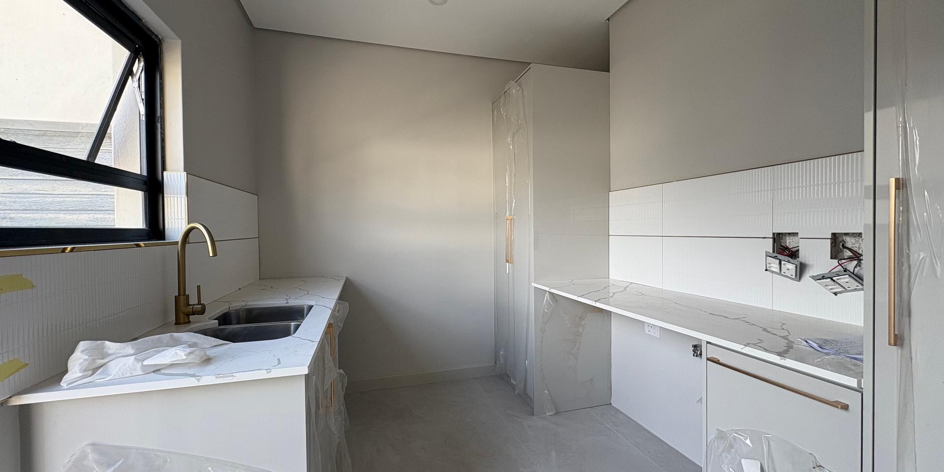 Image 5 of 6