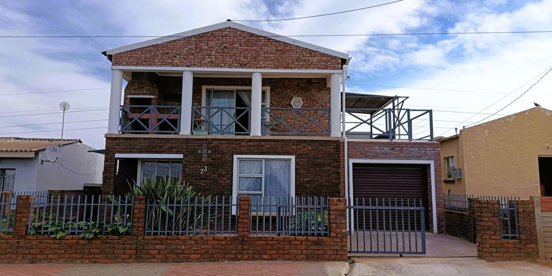 Image 1 of 6
