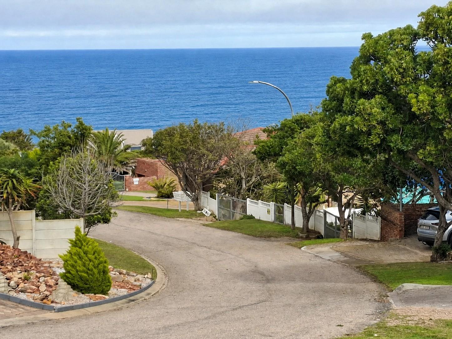 Image 4 of 6