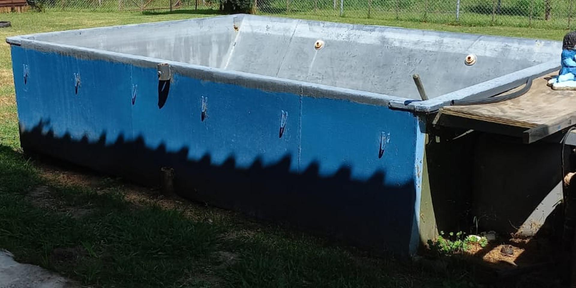 Image 1 of 6