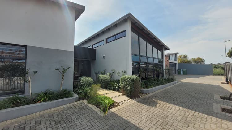 Main property image