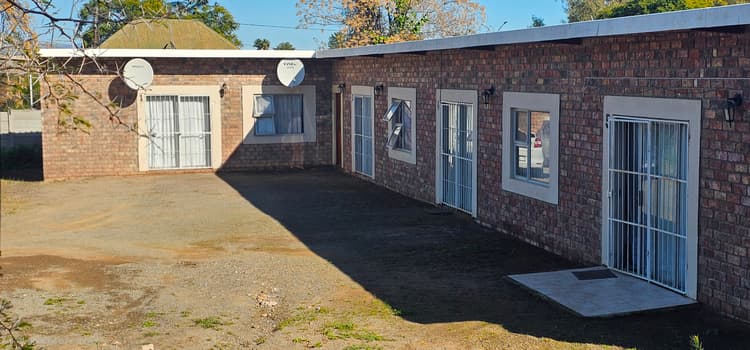 Main property image