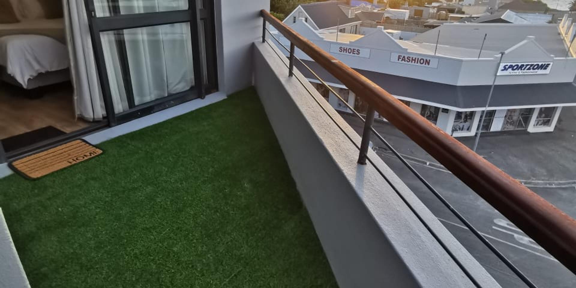 Image 5 of 6