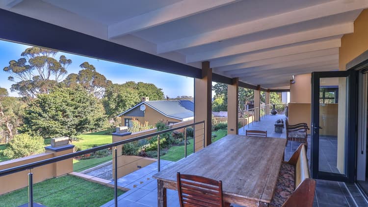 Main property image