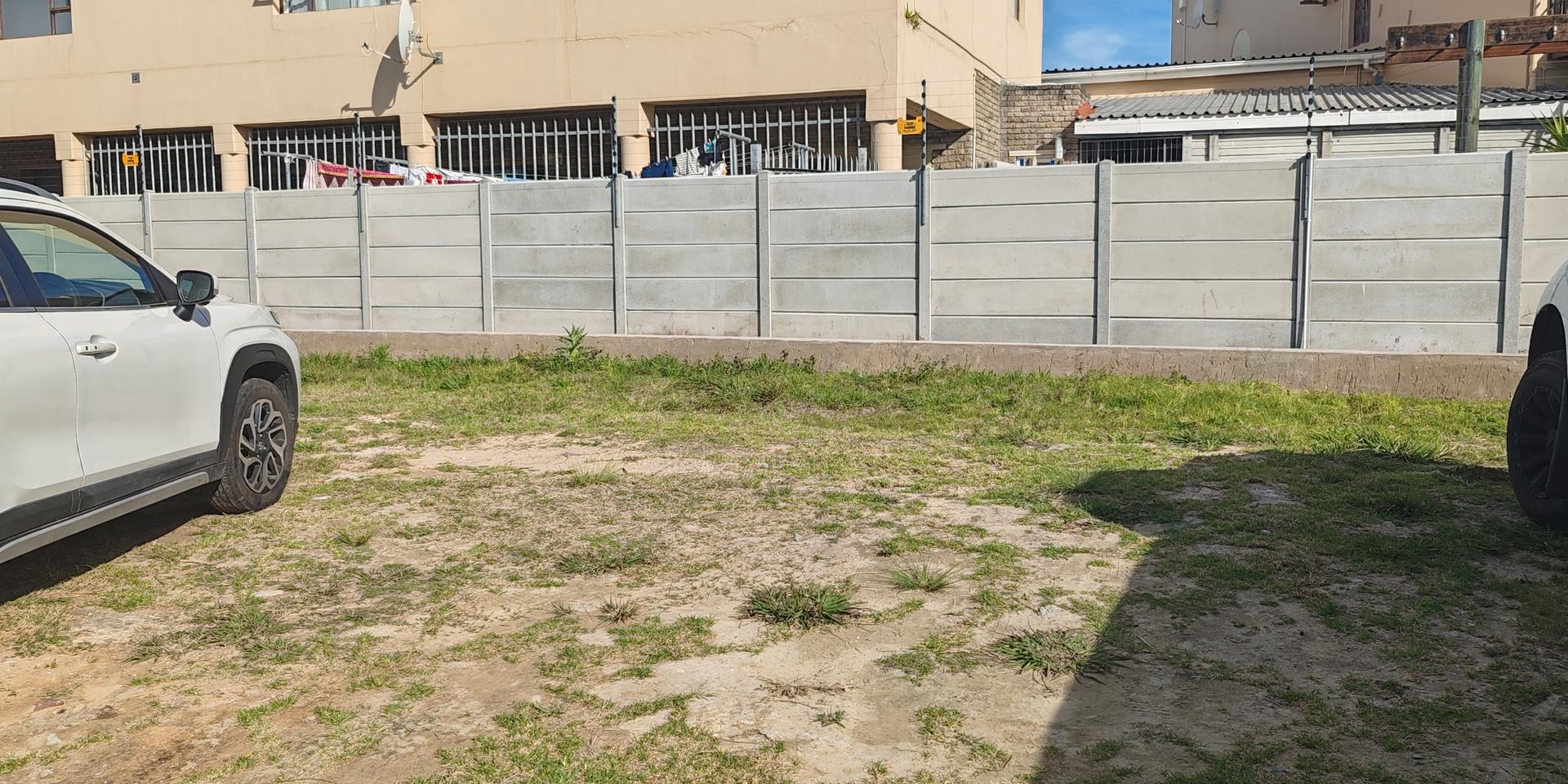 Image 3 of 6