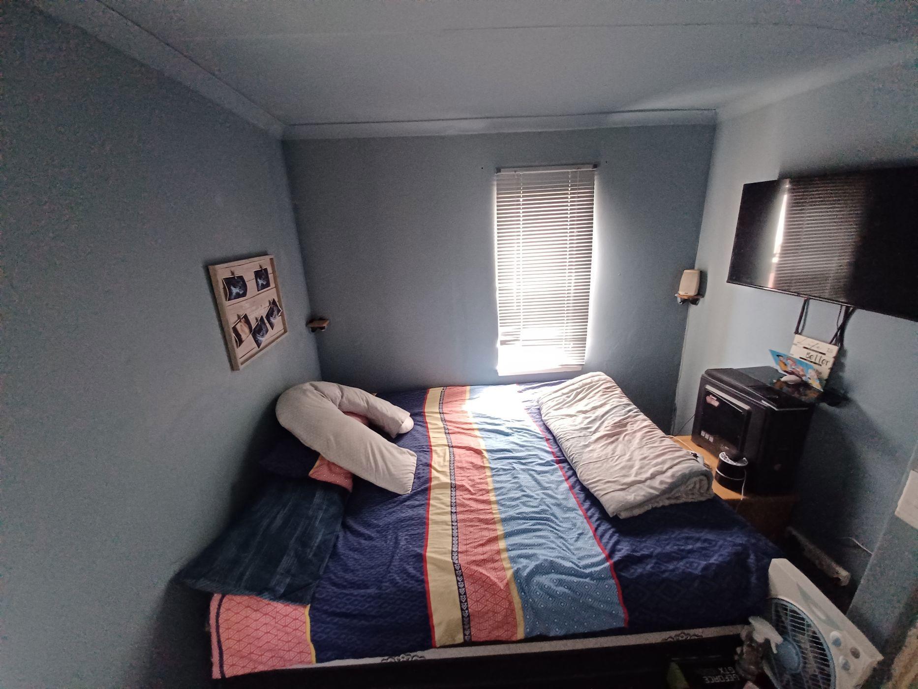Image 5 of 6