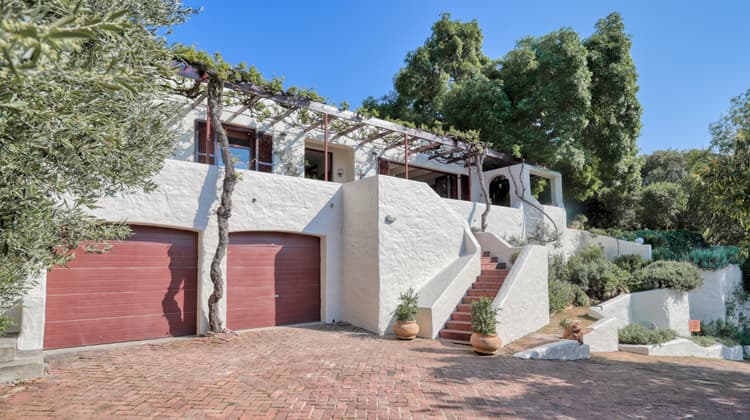 Main property image