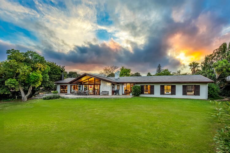 Main property image