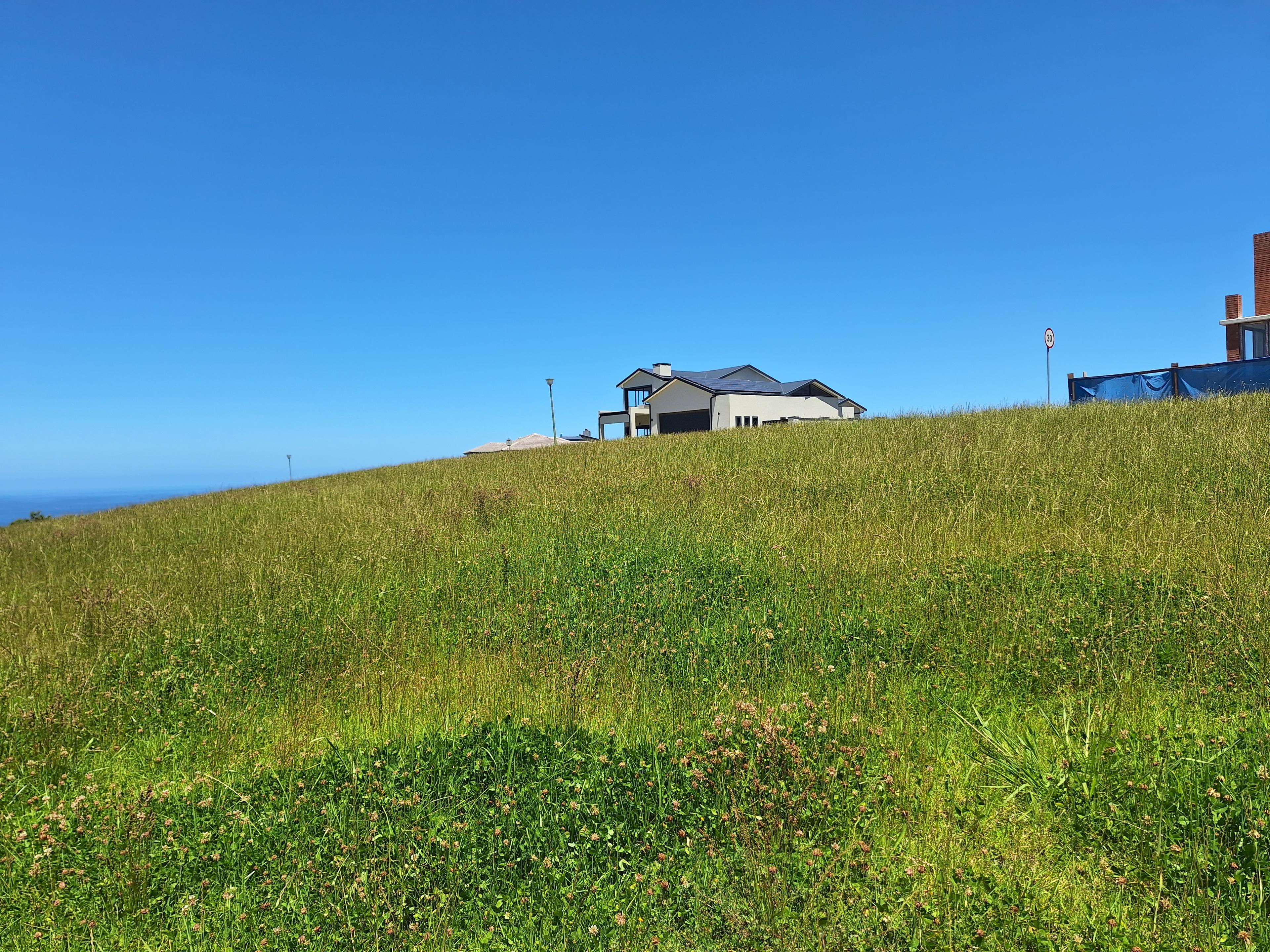 Image 2 of 6