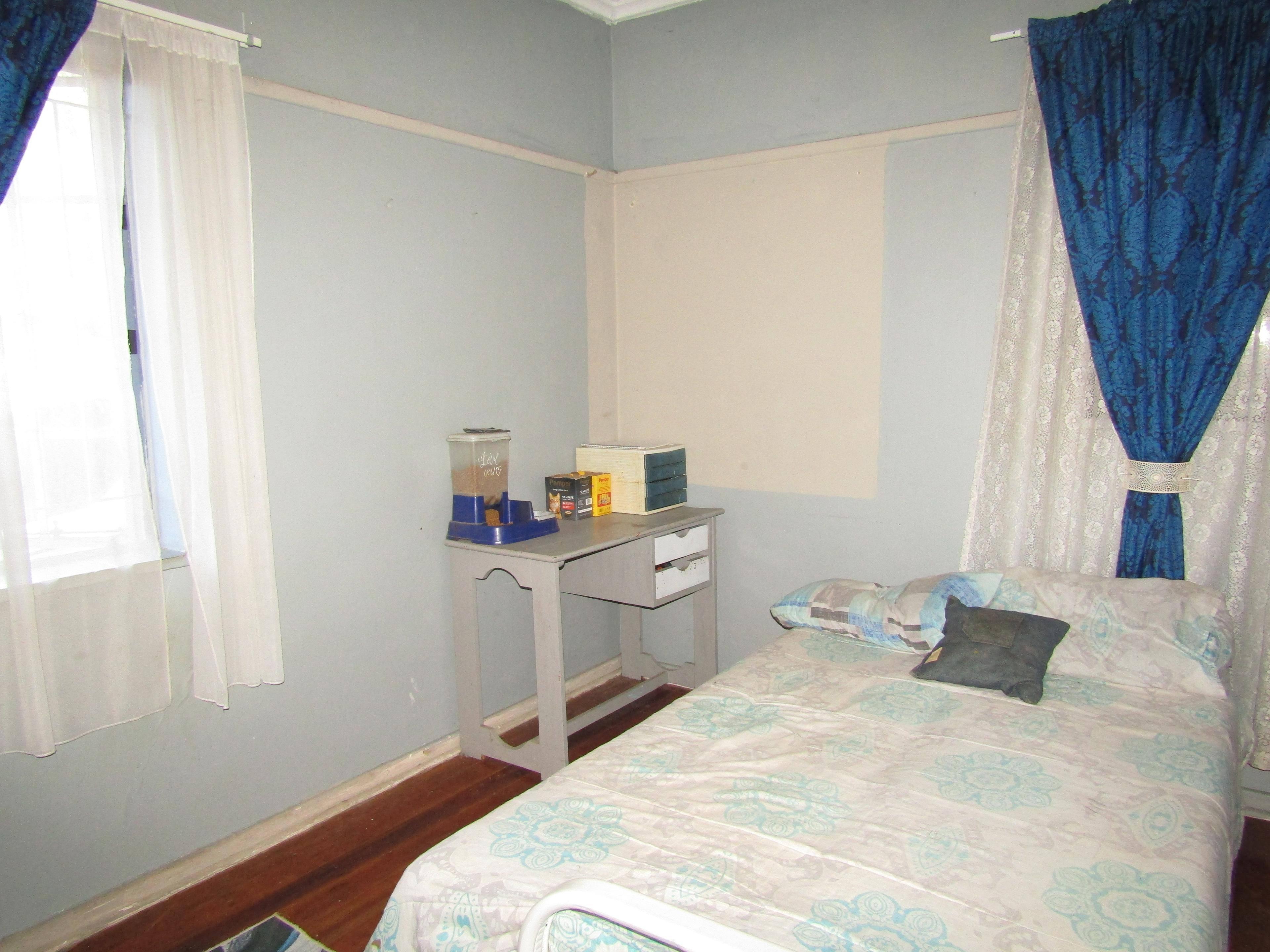 Image 7