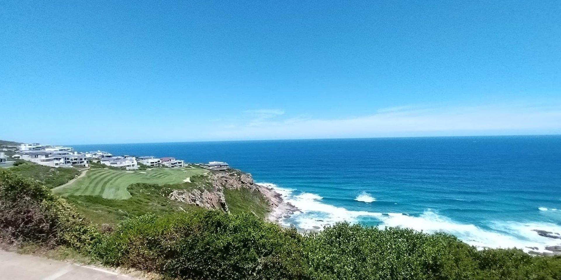 Image 4 of 6