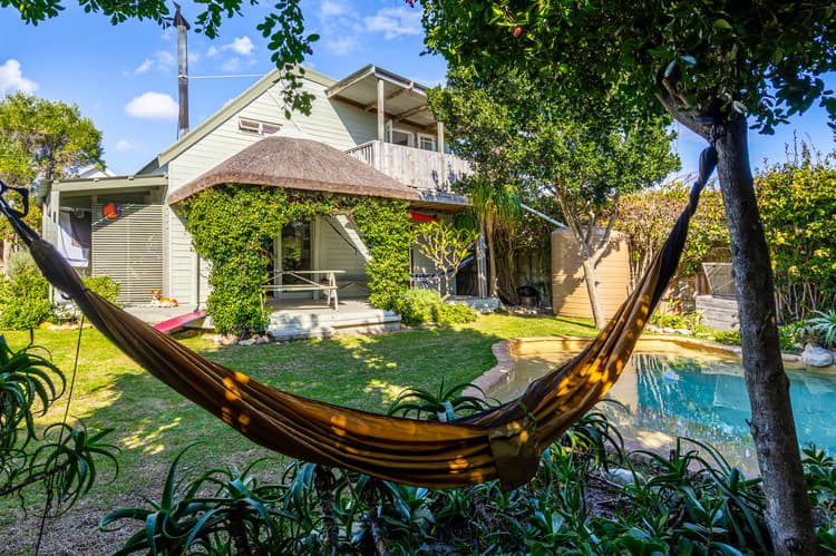 Main property image