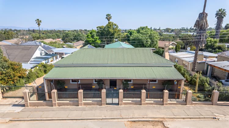 Main property image