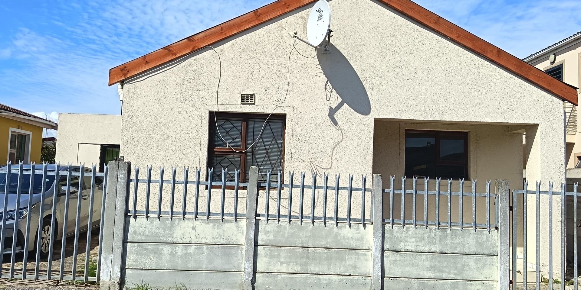 Image 1 of 6
