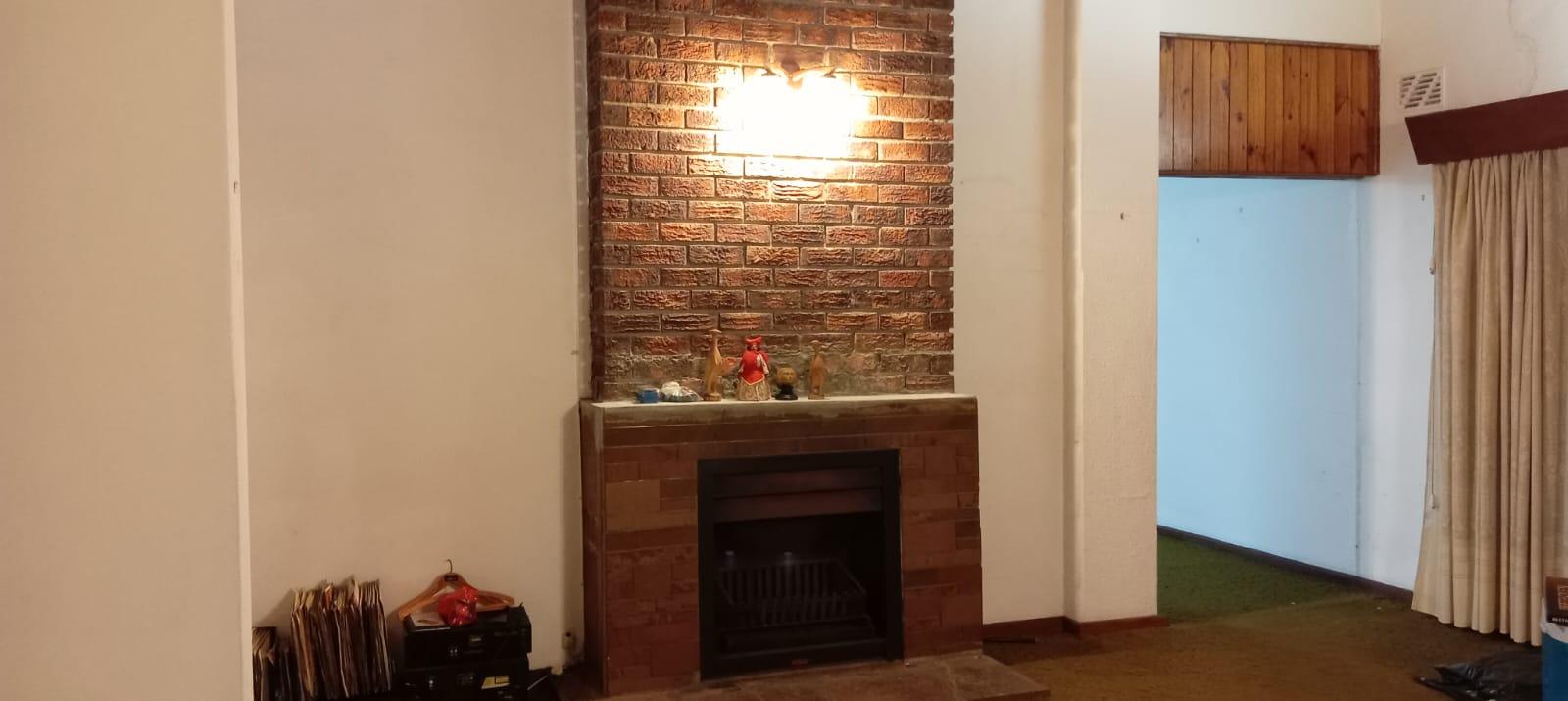 Image 5 of 6