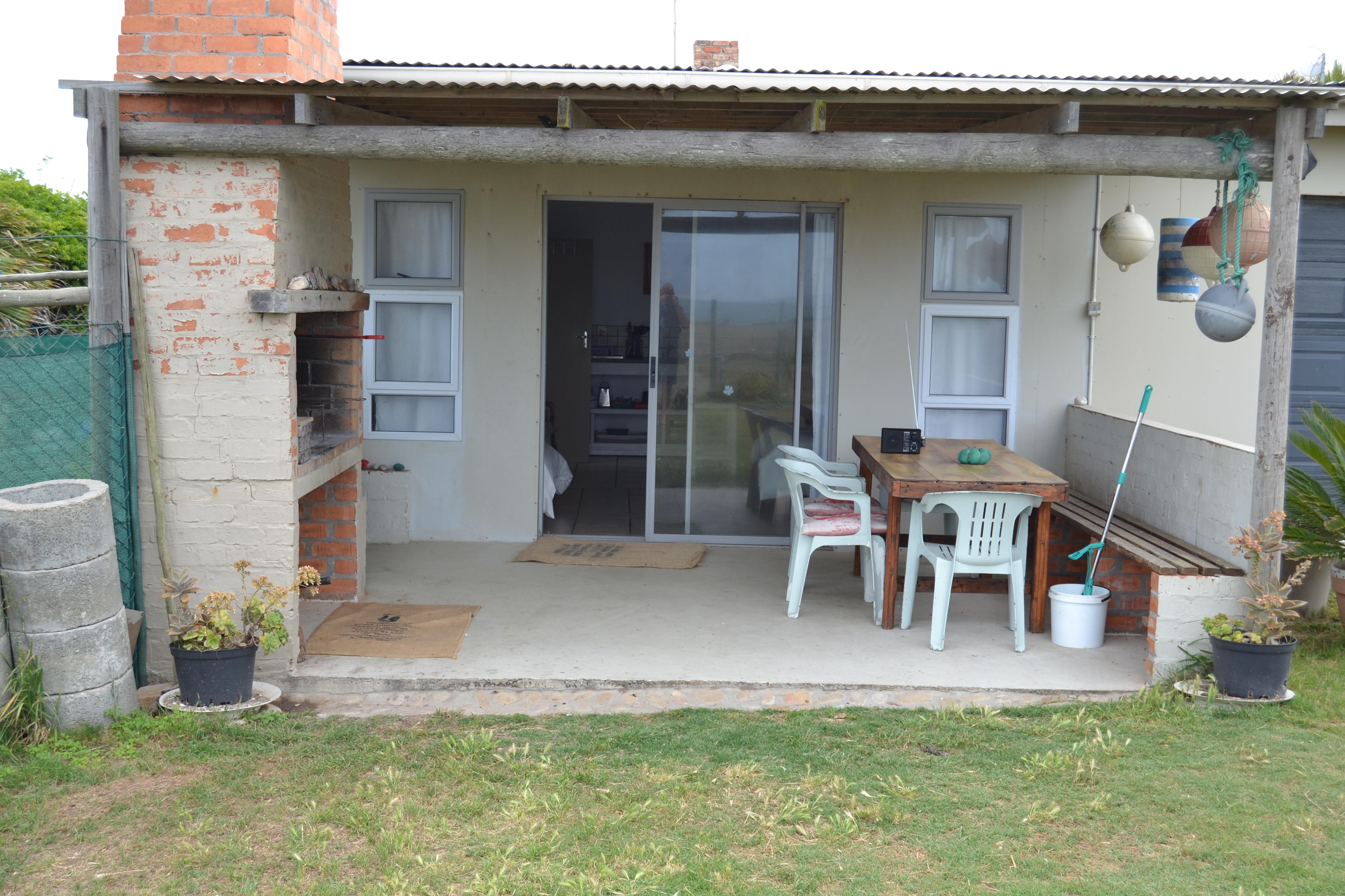 Image 3 of 6