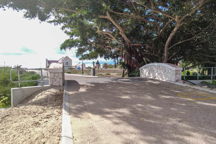 Main property image