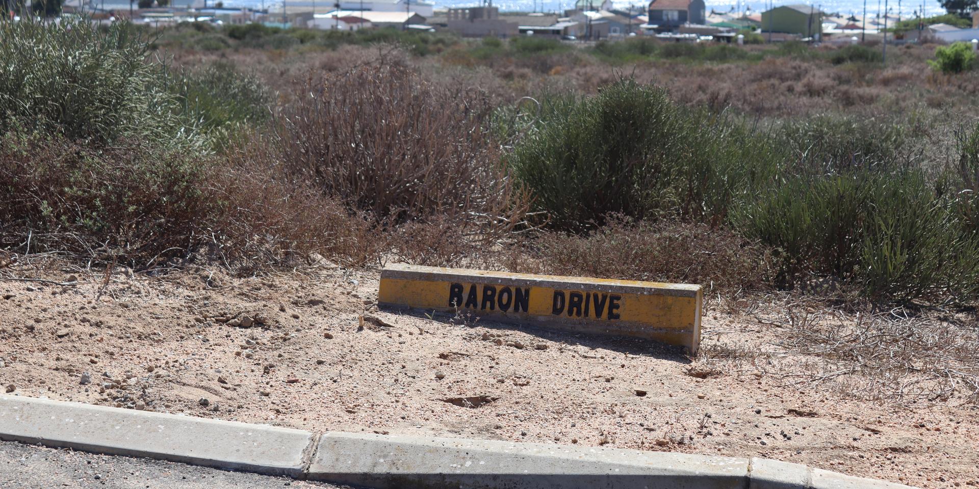 Image 1 of 6