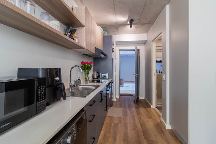 Main property image