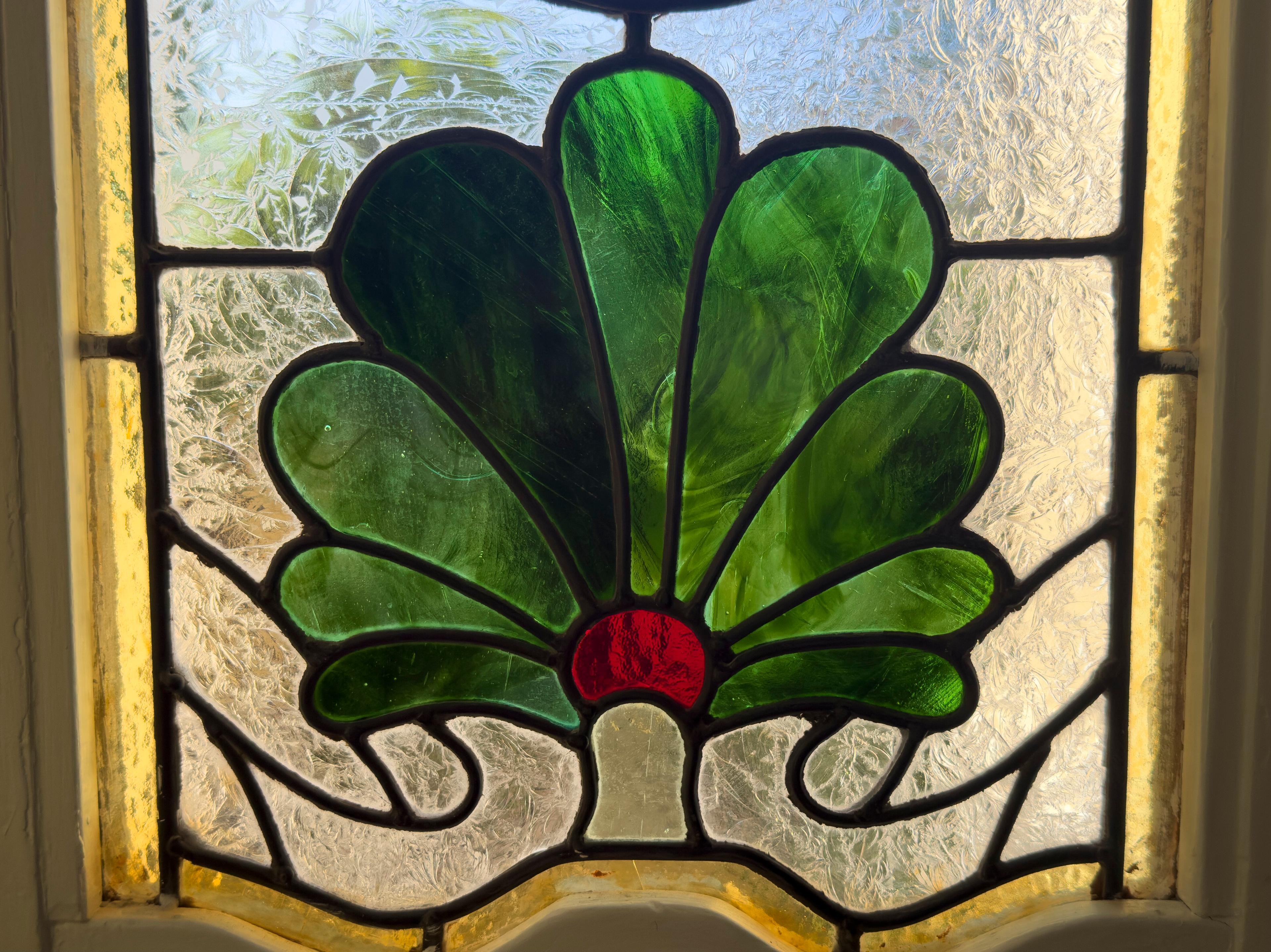 Image 2 of 6