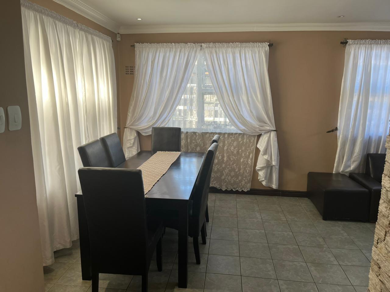 Image 5 of 6