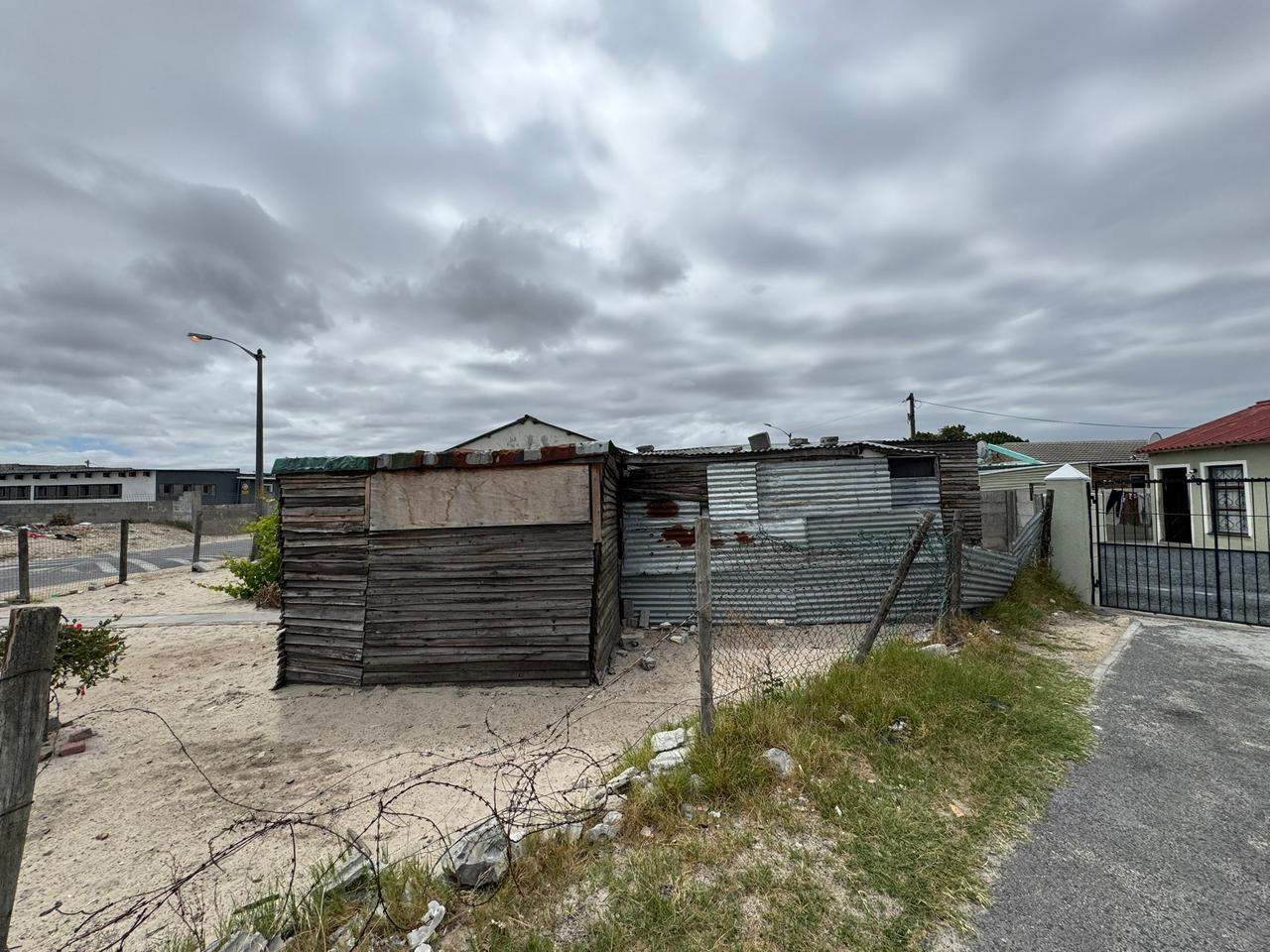 Image 5 of 6